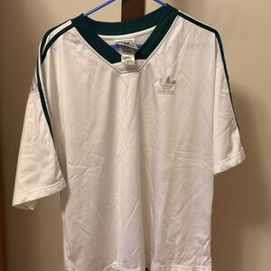 Vintage Adidas embroidered trefoil logo shirt L